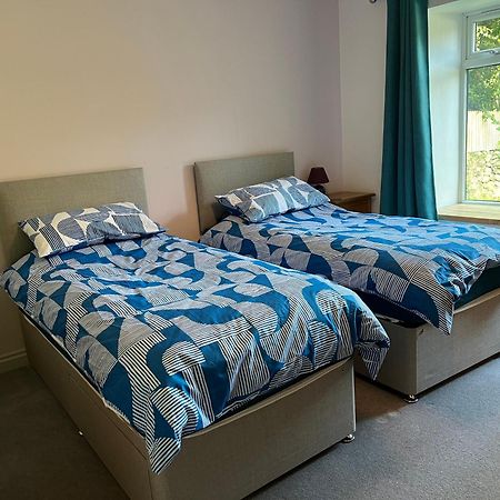 Self-Contained Ensuite Double Or Twin Bedroom In Pentir Bangor  Zewnętrze zdjęcie